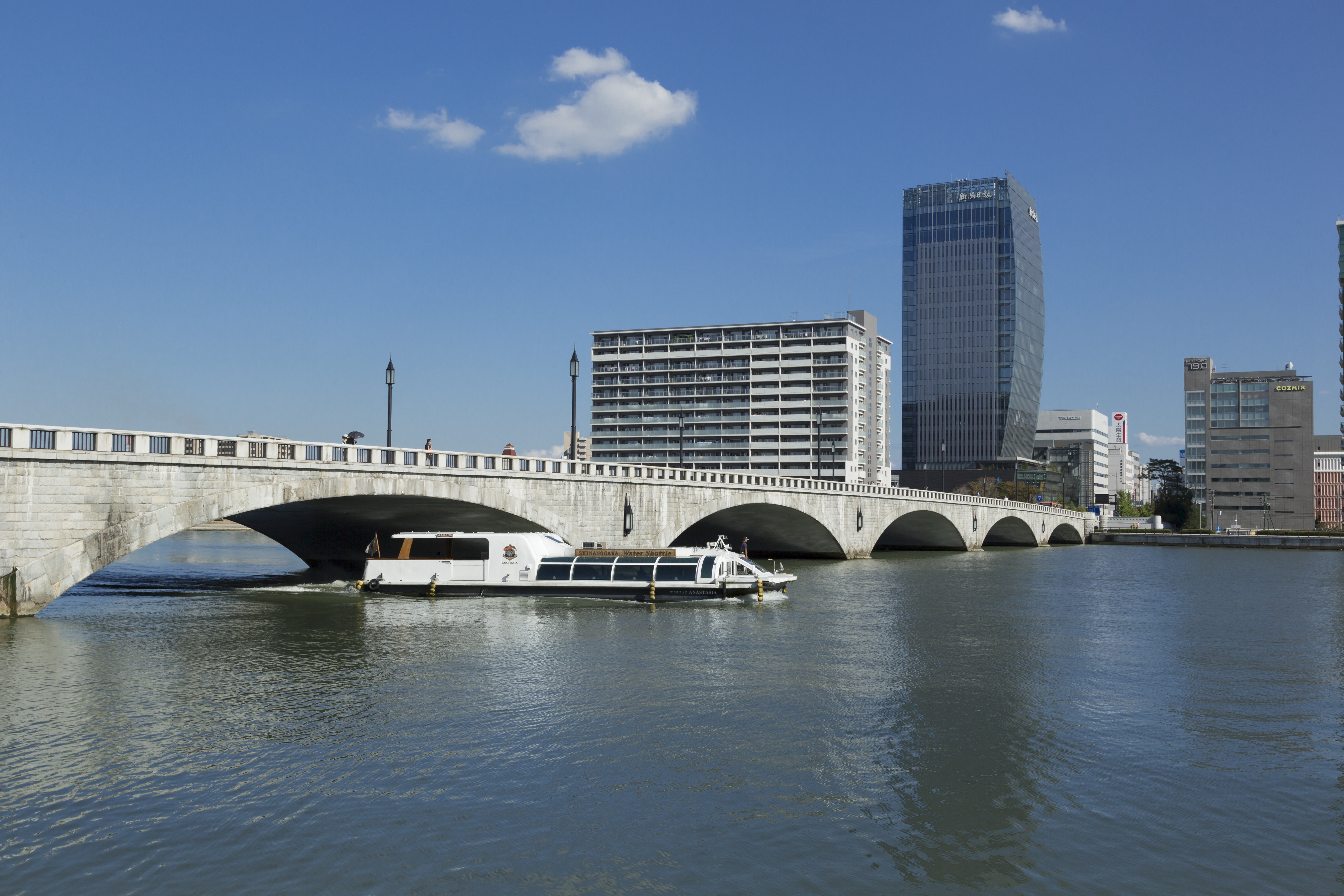 信濃川と新潟市街
